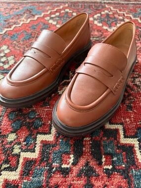 Madewell Tan Leather Penny Loafers